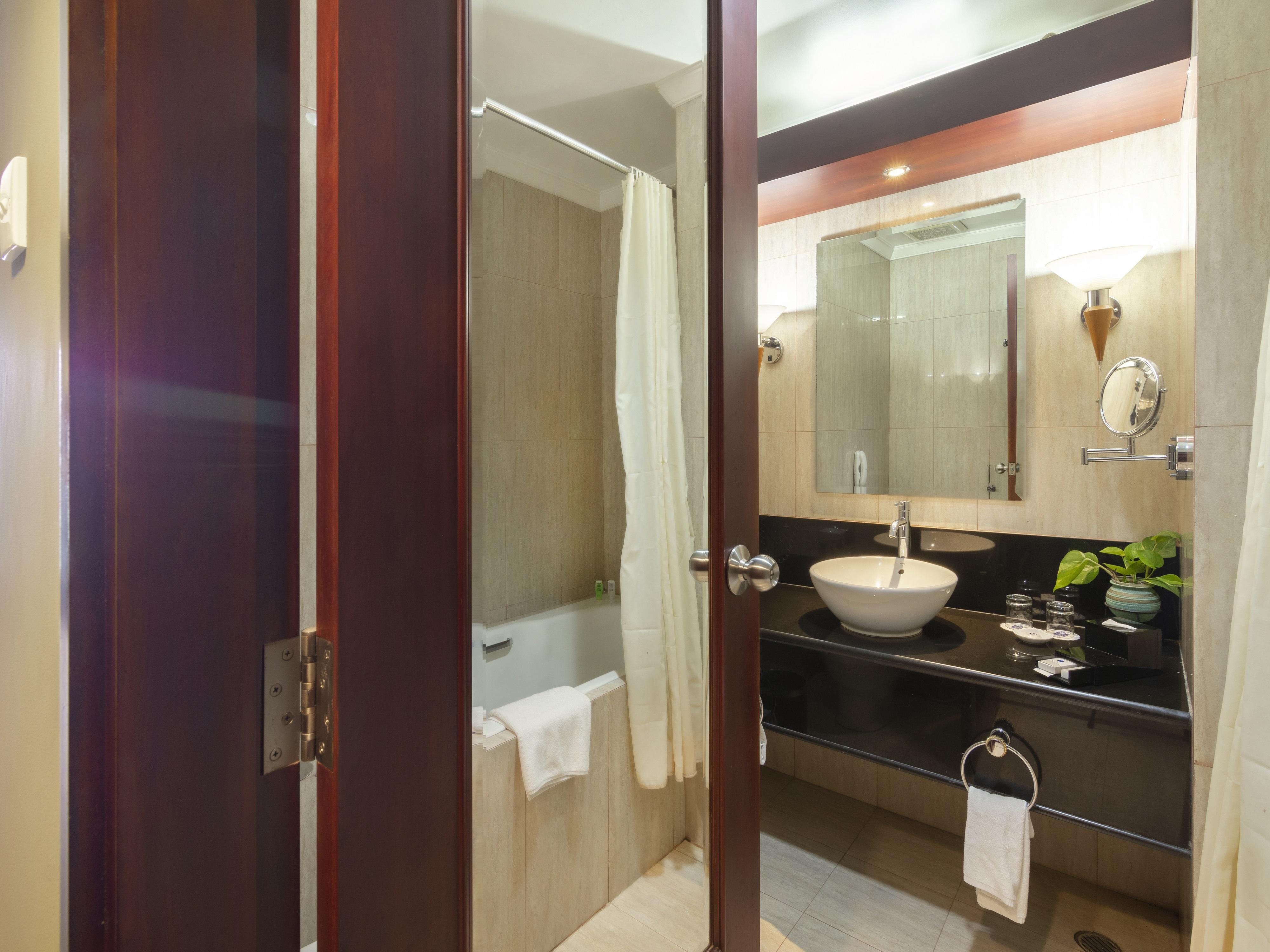 Blue Sky Hotel Balikpapan Exterior foto