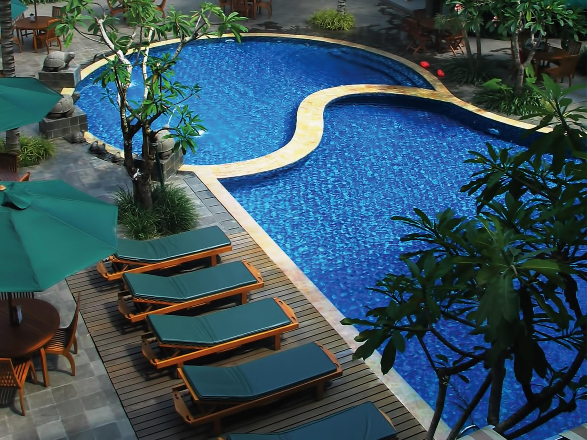 Blue Sky Hotel Balikpapan Exterior foto